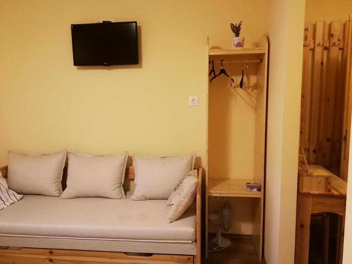 Levendulas Haz Becsehely Buitenkant foto